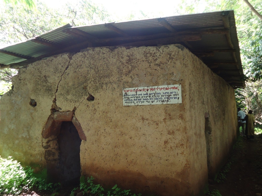 Entons Eyesus Monastery