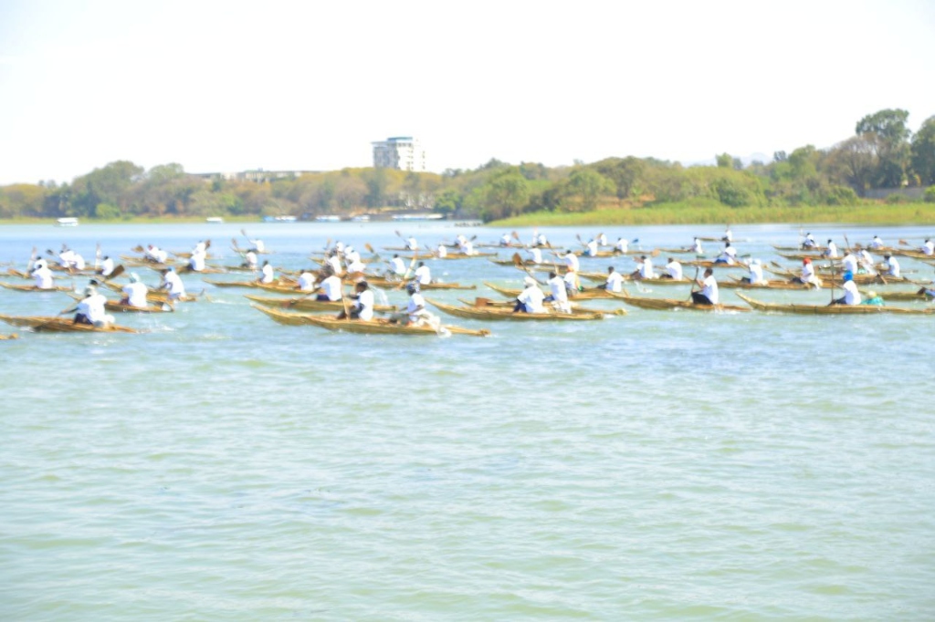 Tankwa Regatta Racers Flotilla in Action